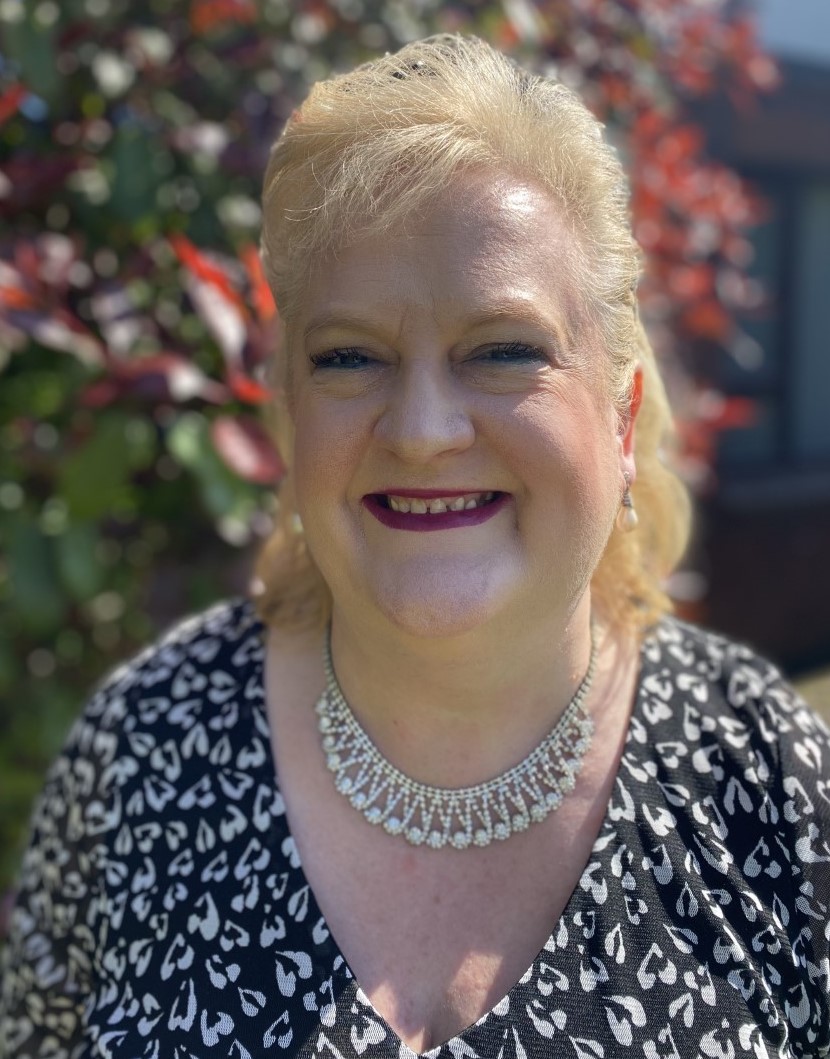 Hayley Howe N I Opera